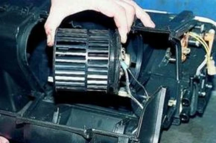 Heater radiator fan Heater radiator fan