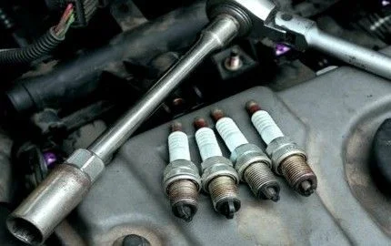 Как поменять свечи