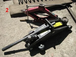 Инструмент для замены задних пружин ВАЗ Классика