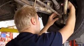 Стук в автомобильной подвеске