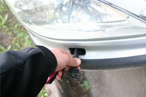 вытаскивание омывателя