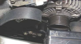 Замена навесного ремня на Toyota Opa с двигателем 1AZ-FSE