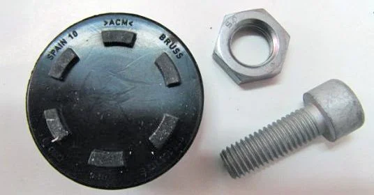 Replacing the Timing Belt and Injection Pump Belt on Audi A6 2.5 TDI V6