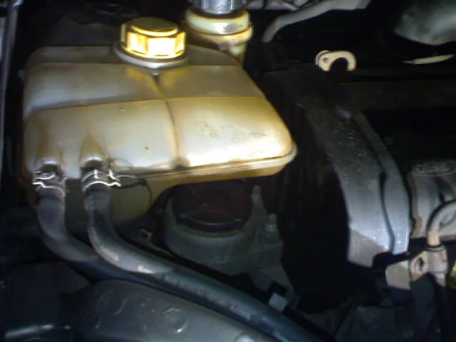 расширительный бачок Форд Фокус