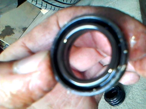 сальник селектора коробки передач на Ford Focus 2 сальник селектора коробки передач на Ford Focus 2