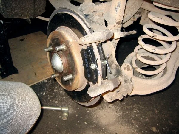 задние тормозные колодки задние тормозные колодки Ford Focus 2