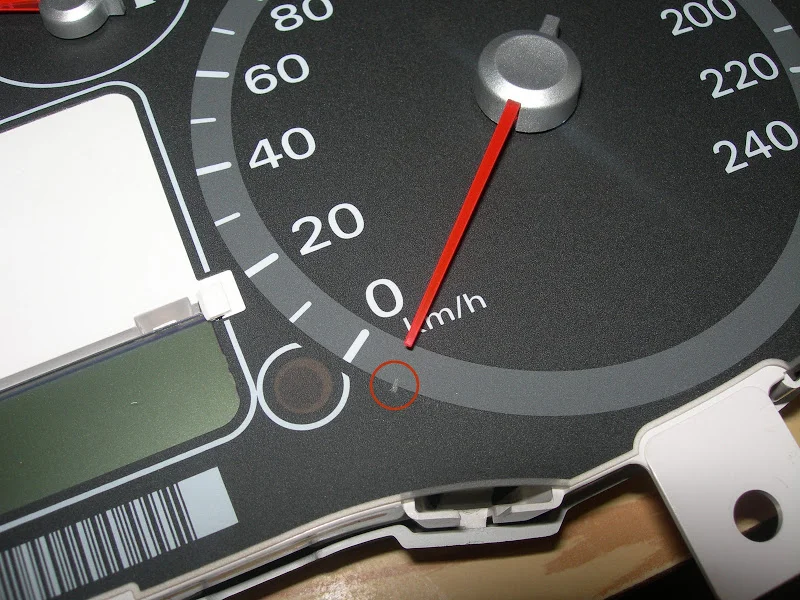 Стрелка панели приборов Форд Фокус 2