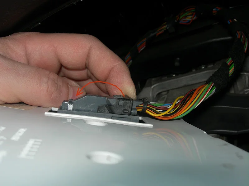 разъем панели приборов Ford Focus 2