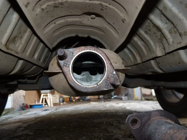 Частичное удаление катализатора