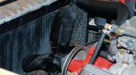 Как промыть систему охлаждения двигателя