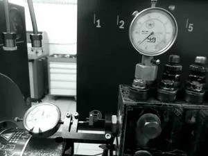 Измерения хода рейки и высоты подъема плунжера Измеритель хода рейки и высоты подъема плунжера