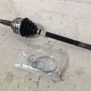 Замена ШРУСа Тойота Королла Е150