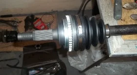 Замена ШРУСа Тойота Королла