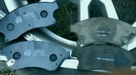 Замена передних колодок Chevrolet Aveo T300