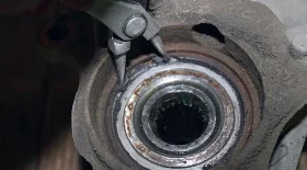 Замена передней ступицы Avensis Т250