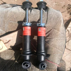 Замена заднего амортизатора Toyota Avensis