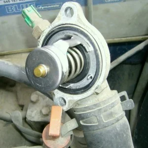 Замена термостата на Toyota Corona/Caldina