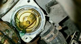 Замена термостата Hyundai H-1 (Starex)