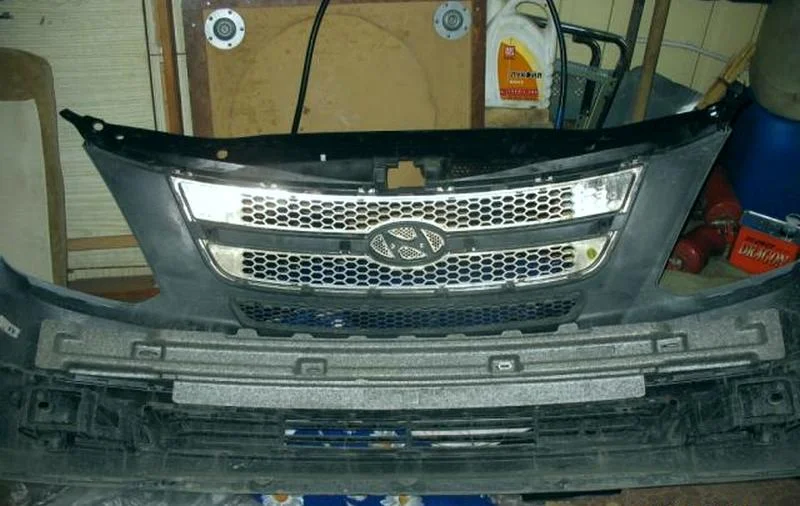 Передний бампер Гранд Старекса