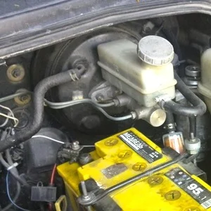 Замена главного тормозного цилиндра Hyundai H-1