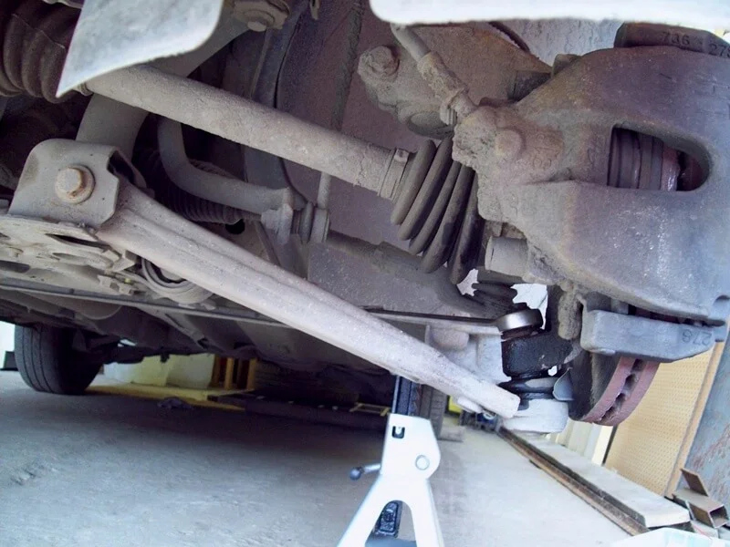 Снятие переднего рычага Фокус 2 для замены сайлентюблоков
