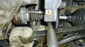 Замена ШРУСа на Ниве