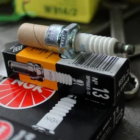 Свеча зажигания