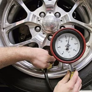 Какое давление должно быть в шине