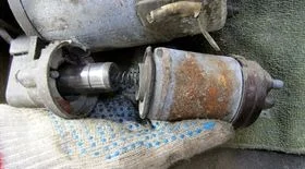 Втягивающее реле стартера