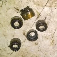Valve stem seals