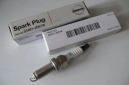 Свечи зажигания 2240-1JD01B