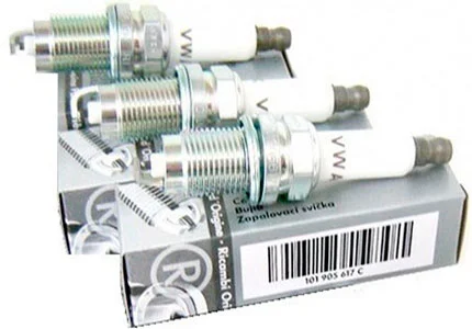 Оригинальные свечи зажигания VAG 101905617C