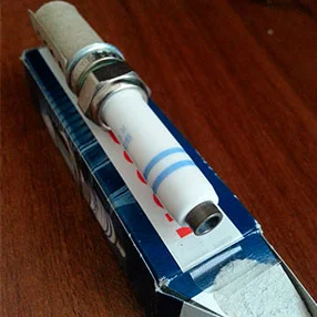 Свечи зажигания Bosch 0241140519