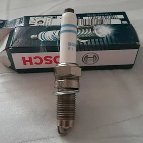 Свечи зажигания Bosch 0241135515