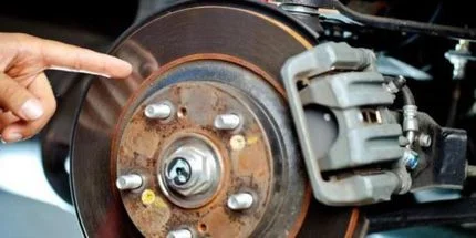 Brake pads squeaking