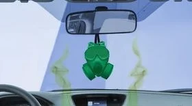 Запах бензина в салоне