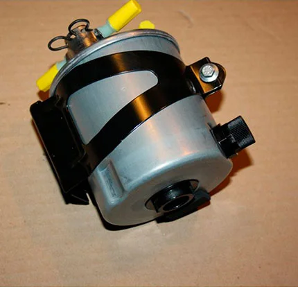 Топливный фильтр Renault 7701067123