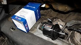 Топливный фильтр на Хендай Акцент 2