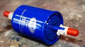 Топливный фильтр Митсубиси Паджеро 3