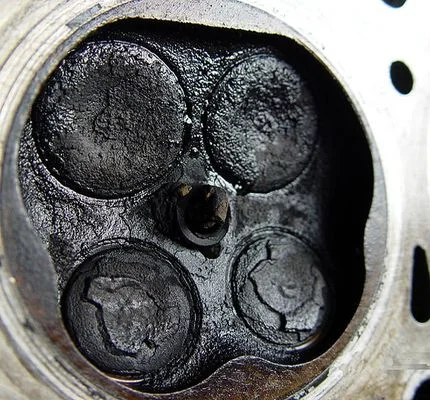 Нагар на клапанах