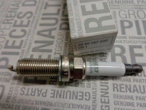 Свечи зажигания 224018760R