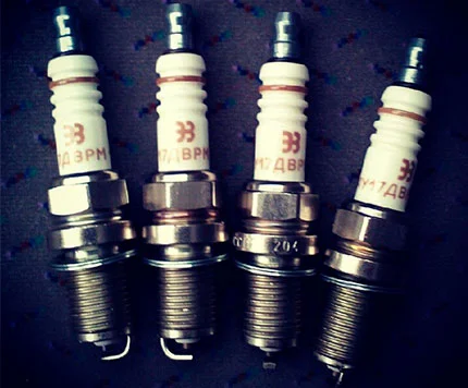 Свечи зажигания АУ17ДВРМ