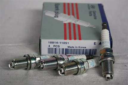 Свечи зажигания 1881411051