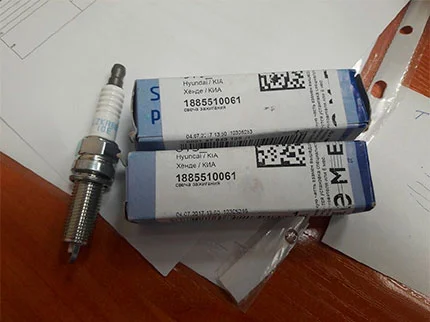 Свечи зажигания 1885510061