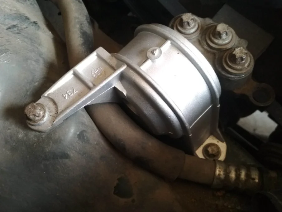 Замена опоры двигателя Z18XE Opel Zafira A