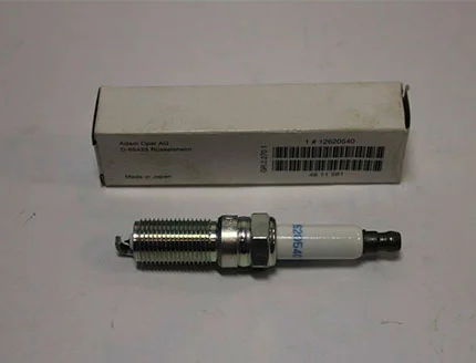 Свечи зажигания 12620540