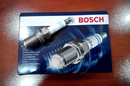 Bosch 0 242 235 666