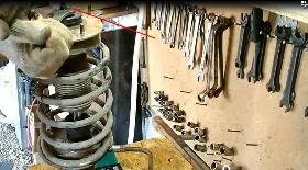 Замена передних пружин Volvo S60