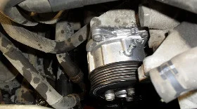 Замена помпы Шкода Йети