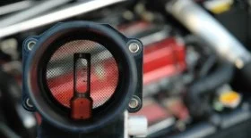 Неисправность датчика расхода воздуха